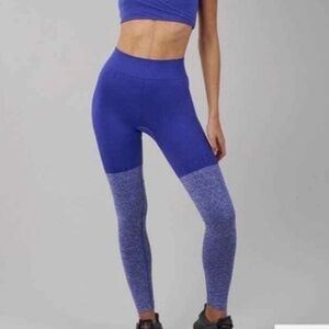 GymShark Seamless TwoTone Leggings Indigo Size Large NWT